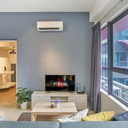 Arte Plus Klcc Designer Suites By Cobnb 쿠알라룸푸르 외부 사진