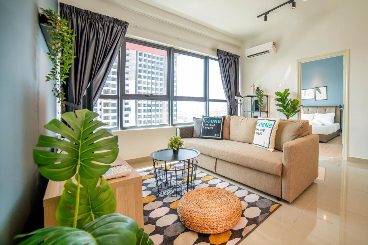 Arte Plus Klcc Designer Suites By Cobnb 쿠알라룸푸르 외부 사진