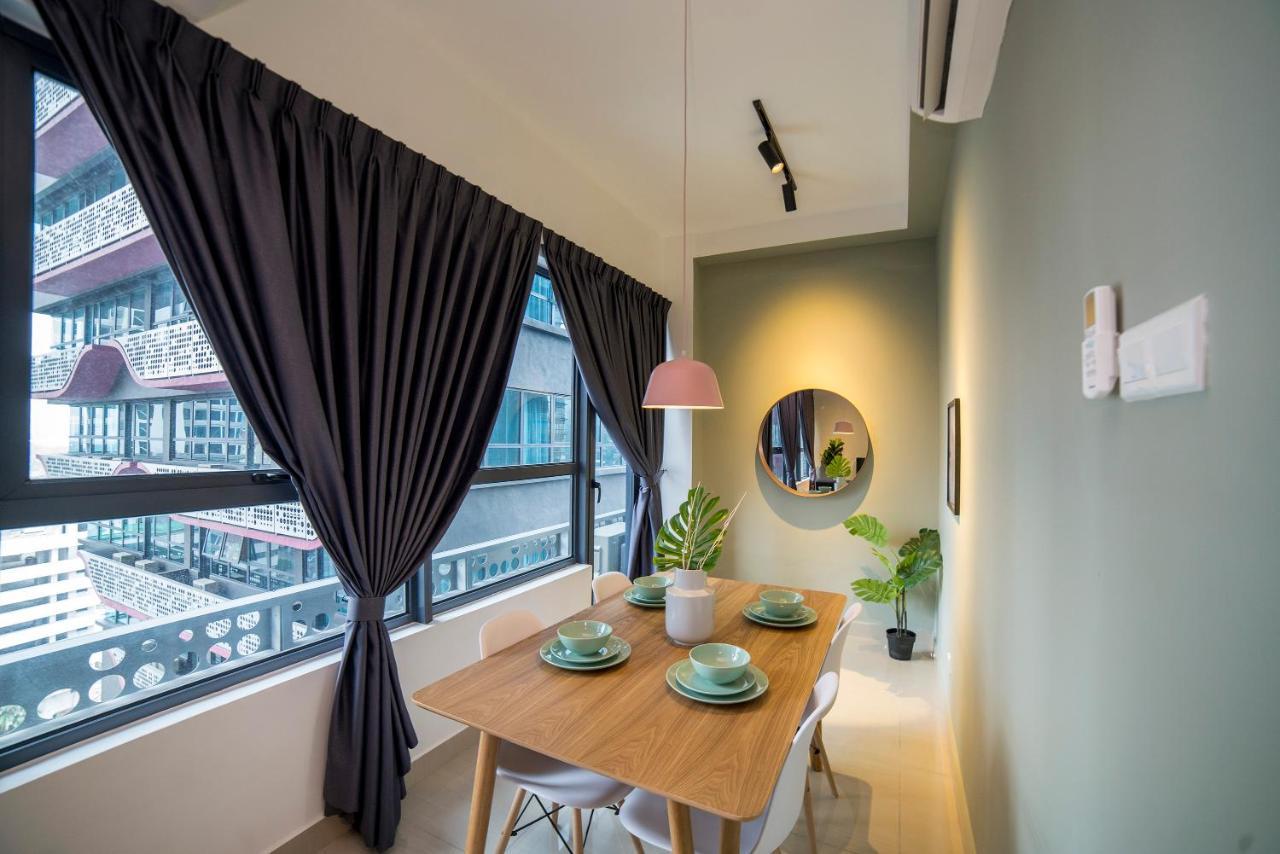 Arte Plus Klcc Designer Suites By Cobnb 쿠알라룸푸르 외부 사진