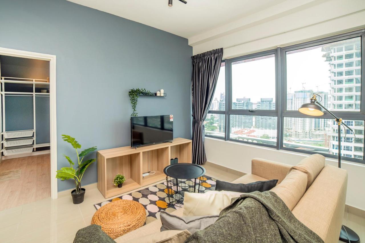 Arte Plus Klcc Designer Suites By Cobnb 쿠알라룸푸르 외부 사진