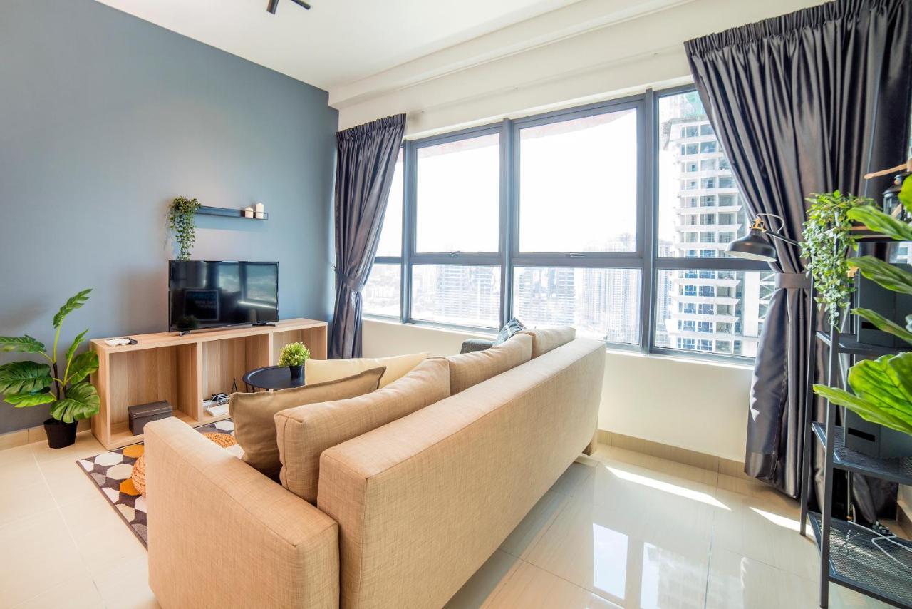 Arte Plus Klcc Designer Suites By Cobnb 쿠알라룸푸르 외부 사진