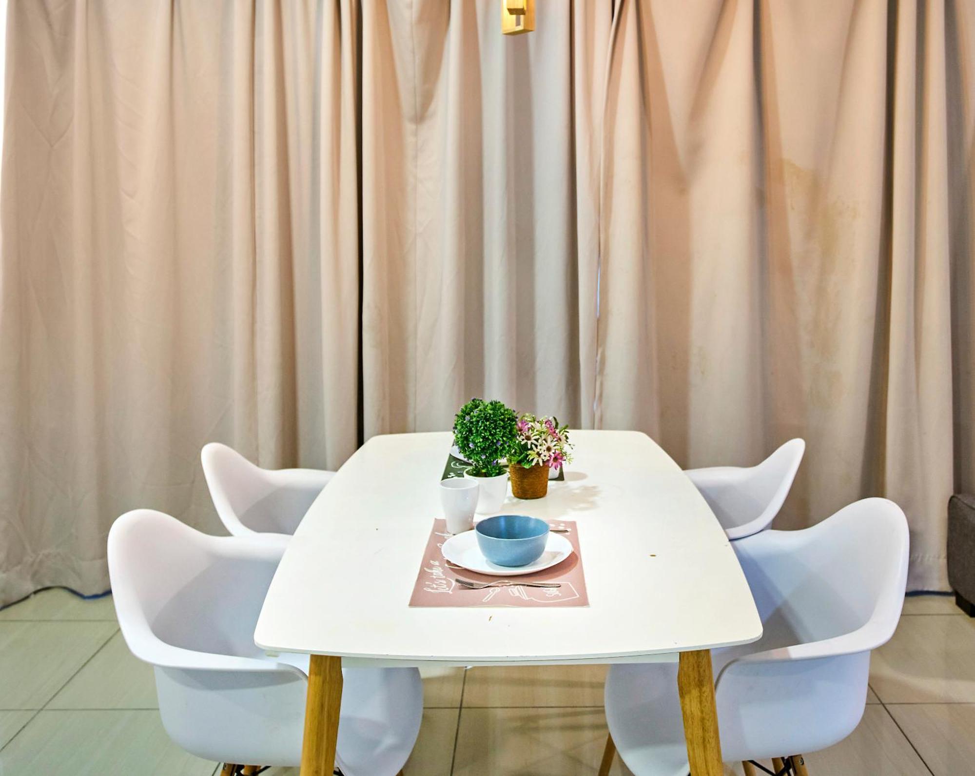 Arte Plus Klcc Designer Suites By Cobnb 쿠알라룸푸르 외부 사진