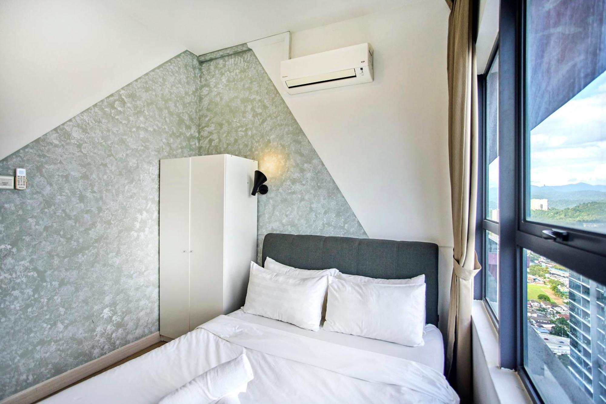 Arte Plus Klcc Designer Suites By Cobnb 쿠알라룸푸르 외부 사진