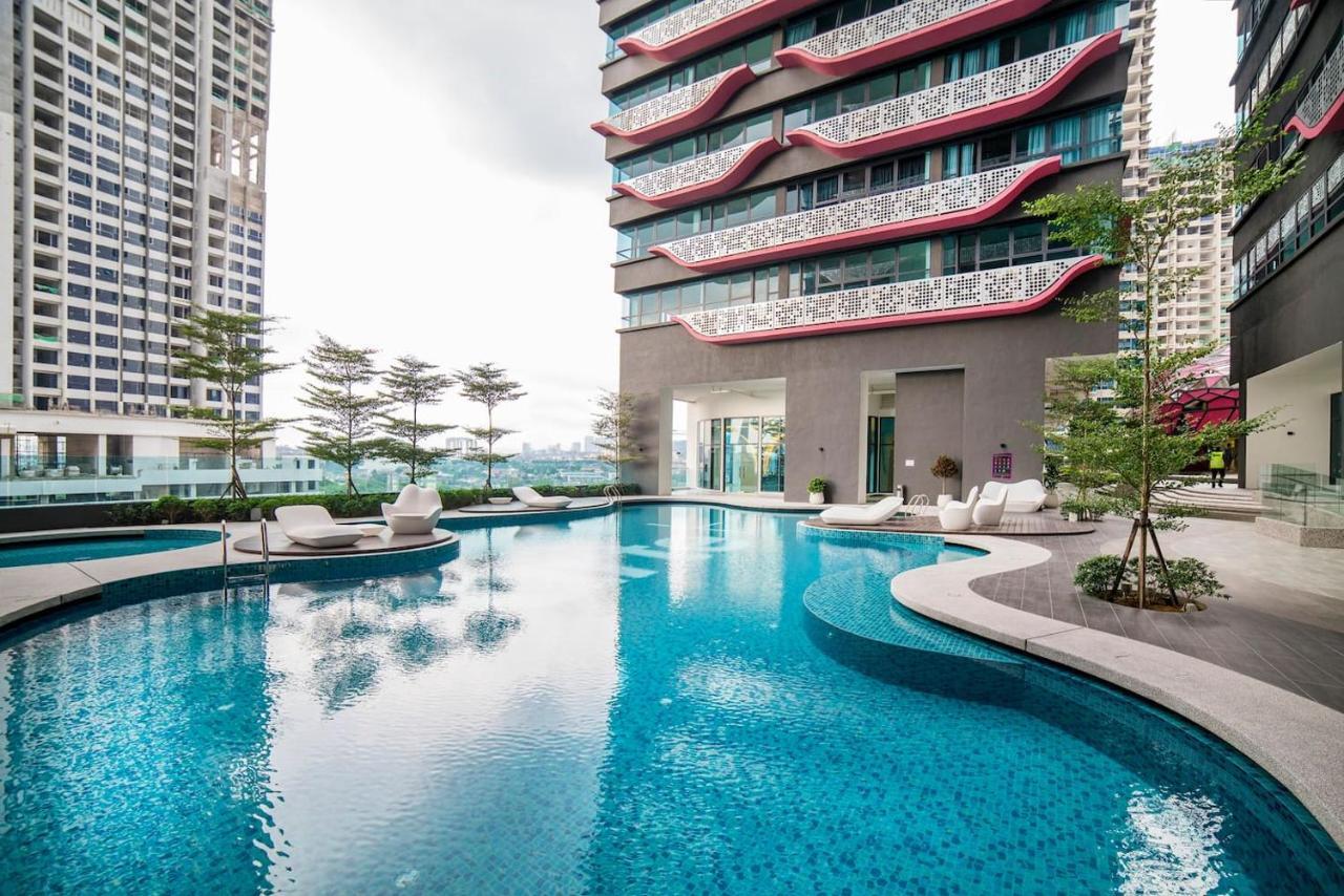 Arte Plus Klcc Designer Suites By Cobnb 쿠알라룸푸르 외부 사진